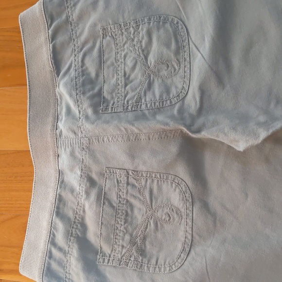 ESPRIT Capri Pants - Picture 9 of 14